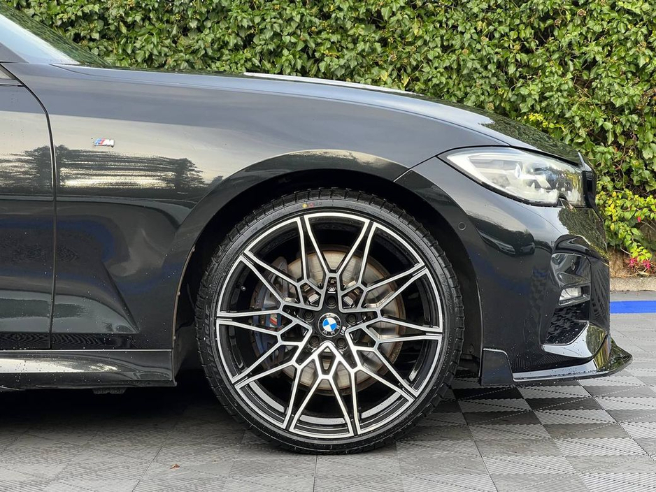 2020 BMW 3 Series 330e M-SPORT COMPETITION 2.0 * BIG SPEC * // NEW 20" M3 ALLOYS // 360 PARKING AID // ATTENTIVENESS ASSIST €29,900