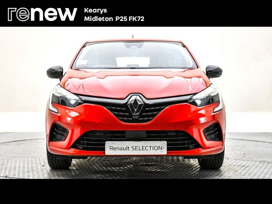 2023 Renault Clio - image 8