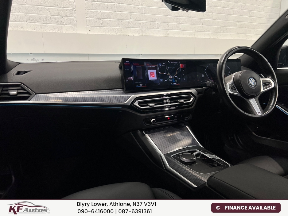 2023 BMW 3 Series - image 11