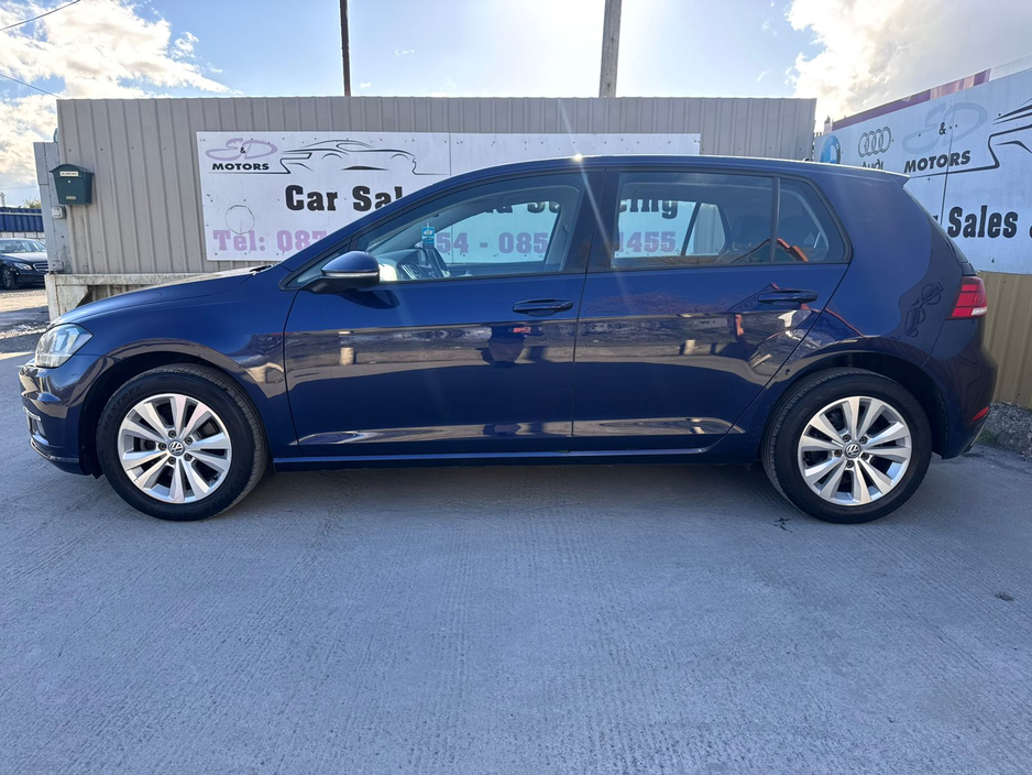 2017 Volkswagen Golf - image 5