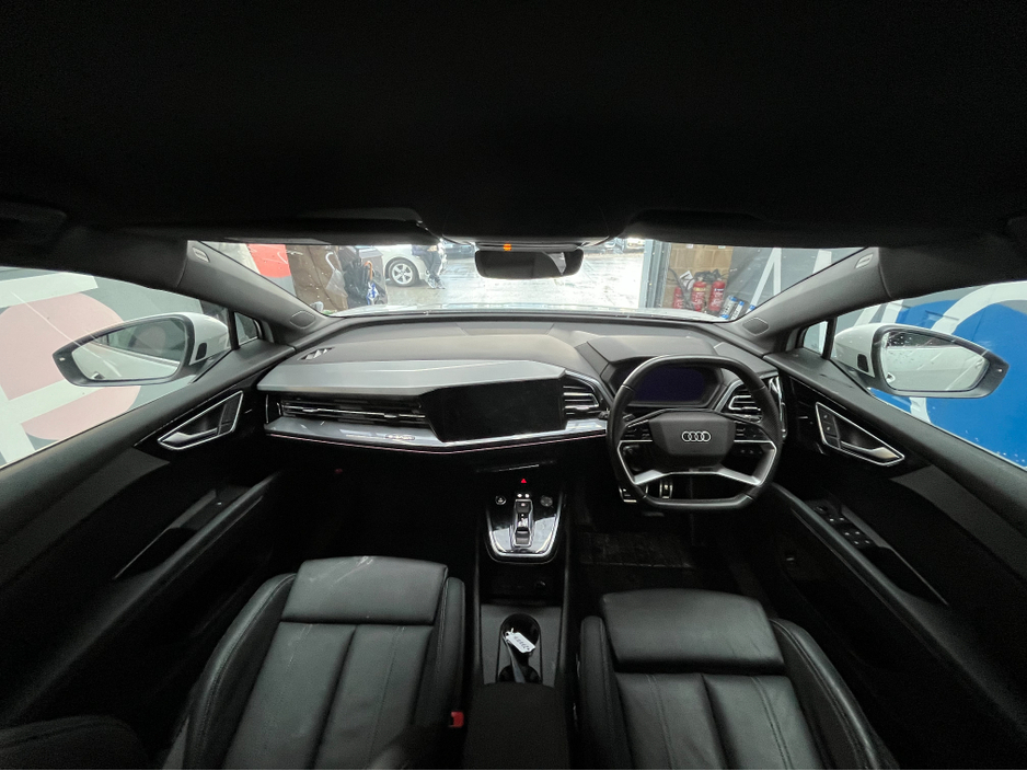 2023 Audi Q4 e-tron €34950 2023 AUDI Q4 E-TRON 40 S-LINE SPORTBACK ELECTRIC AUTOMATIC / CRUISE CONTROL / 360° PARKING CAMERA / HEATED SEATS / PADDLE SHIFTERS / APPLE CARPLAY / AMBIENT LIGHTS €34,950