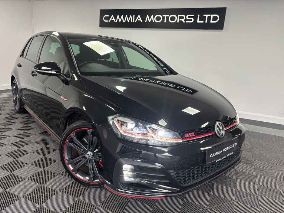 2018 Volkswagen Golf - image 5