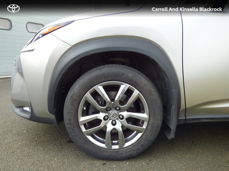 2017 Lexus NX 300 h - image 7