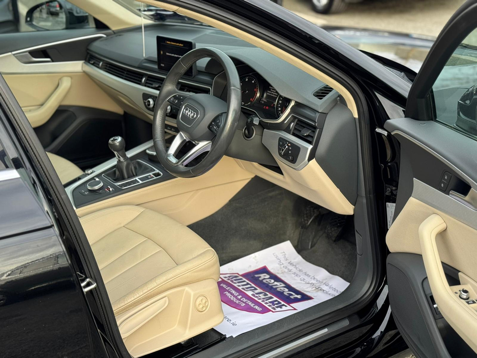 2016 Audi A4 - image 15