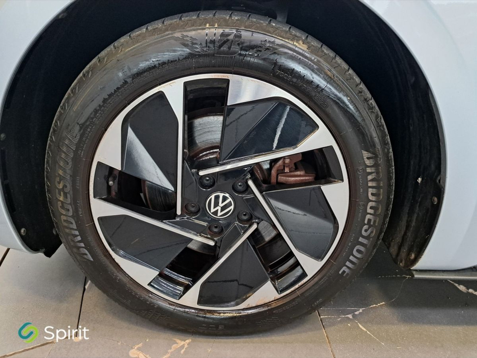 2021 Volkswagen ID.3 - image 9