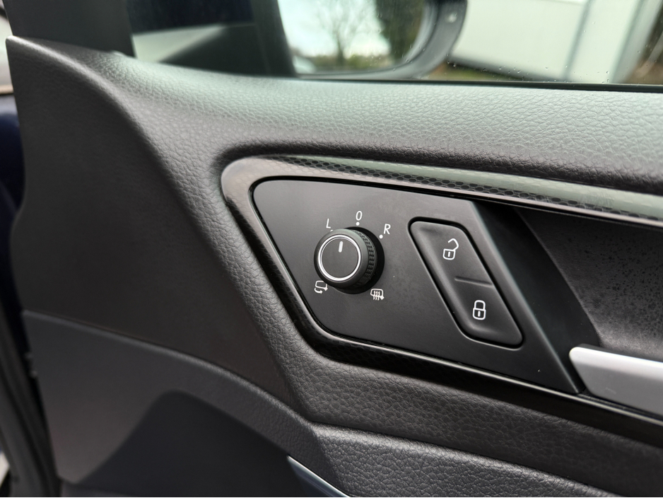 2015 Volkswagen Golf 1.4 HIGHLINE  ALCANTARA SEATS PRIVACY GLASS REVERSE CAMERA LOW TAX BAND €14,750