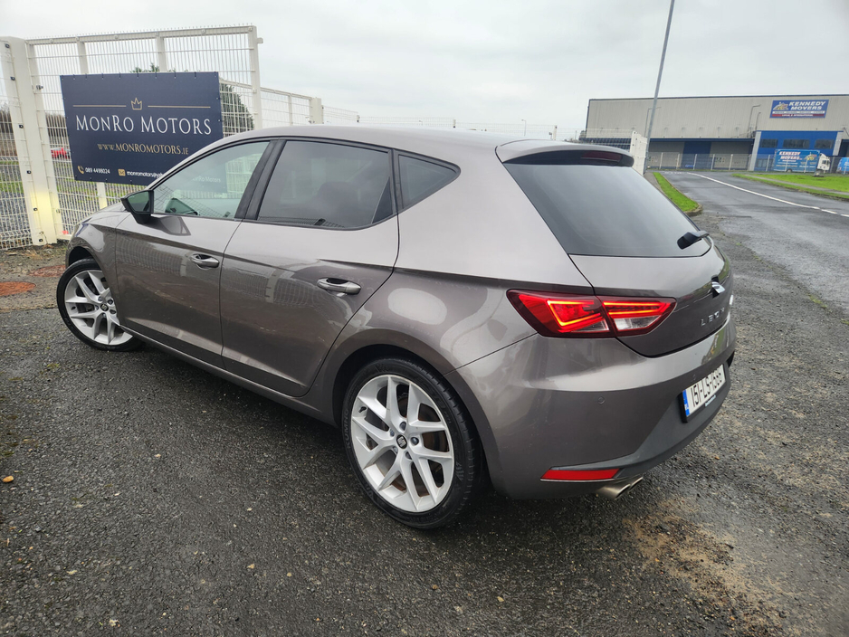2015 SEAT Leon - image 4