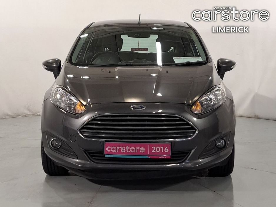 2016 Ford Fiesta - image 8