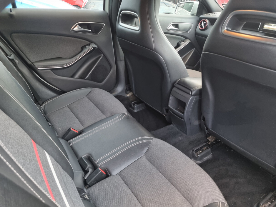 2013 Mercedes-Benz A Class - image 9