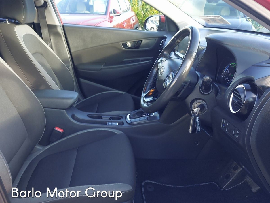 2020 Hyundai Kona 1.6 GDI Hybrid Executive €20,995