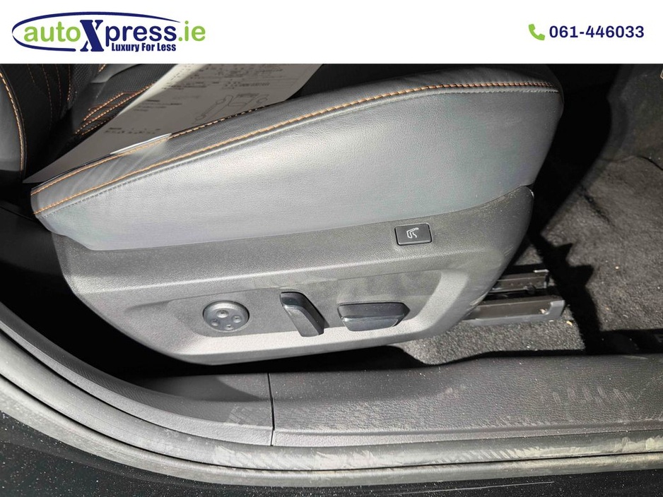 2023 Mitsubishi Outlander - image 13