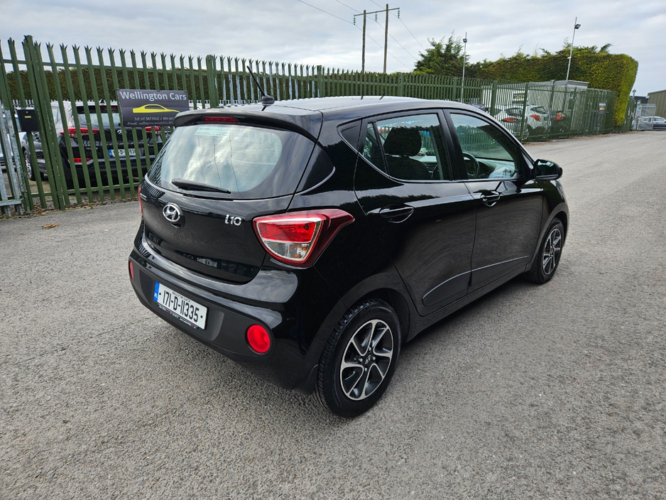 2017 Hyundai i10 - image 5