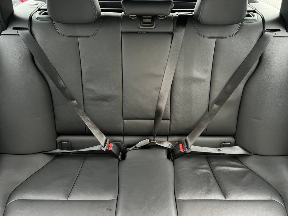 2018 BMW 3 Series 320d M-SPORT TOURING // ONLY 14, 900 KMS // 19" SHADOWLINE ALLOYS // LEATHER M-SPORT INTERIOR €26,900