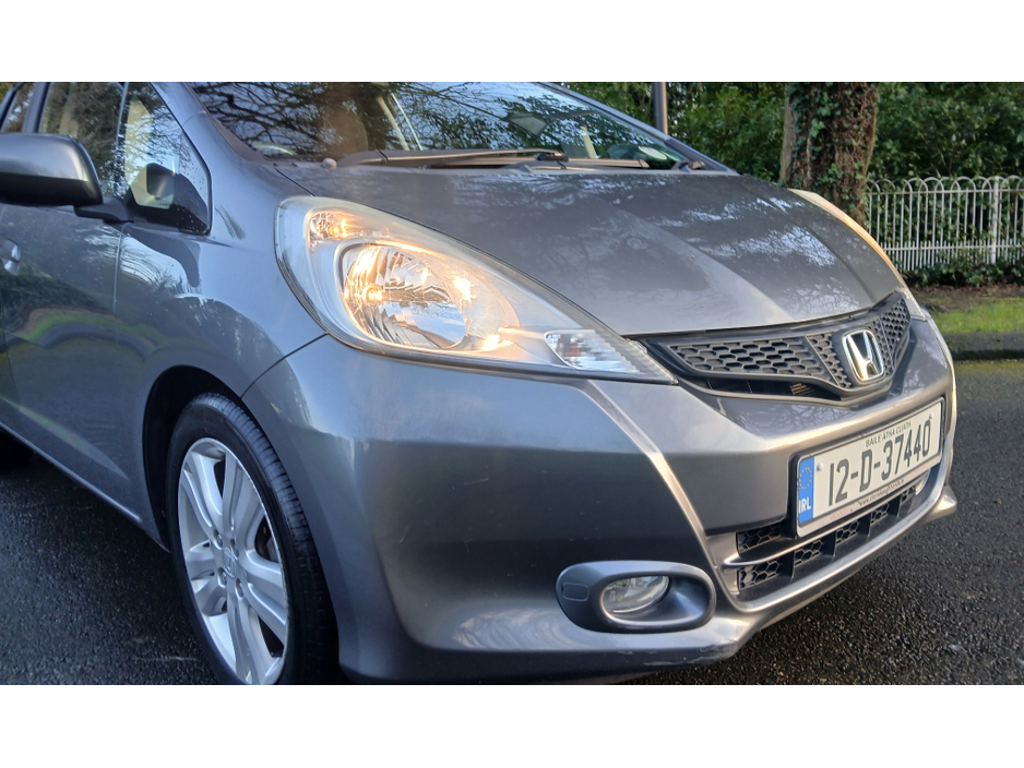 2012 Honda Jazz **AUTOMATIC** 1.3 VTEC EXECUTIVE 5dr - ONLY 29K KLMS €8,950