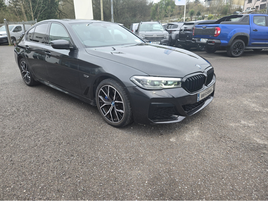 2022 BMW M1 - image 6