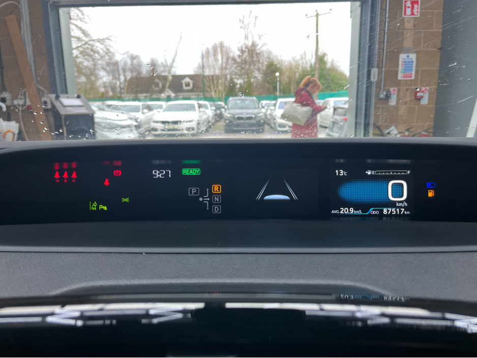 2022 Toyota Prius - image 20