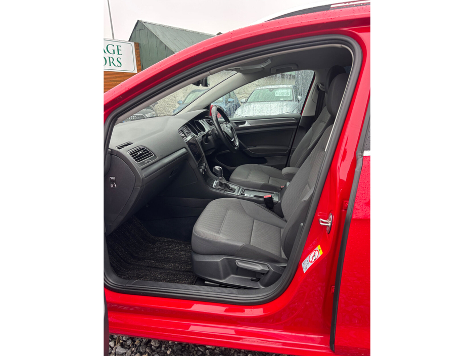 2018 Volkswagen Golf - image 19