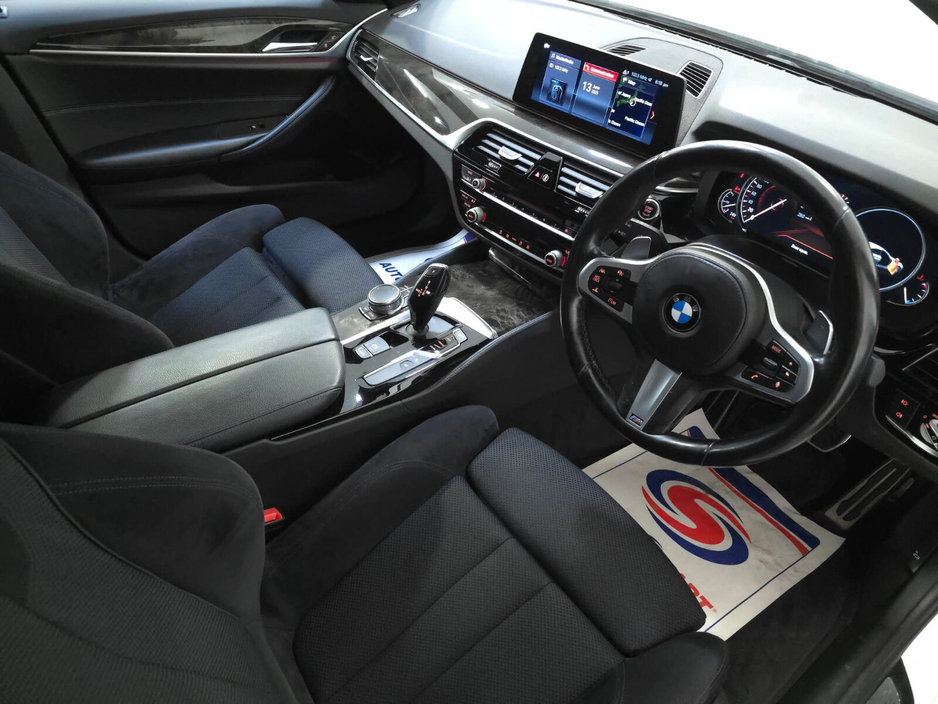 2017 BMW 5 Series 520d M Sport Auto €27,950