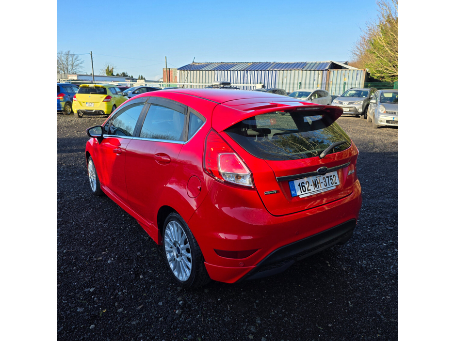2016 Ford Fiesta 1.25 82PS Titanium €10,450