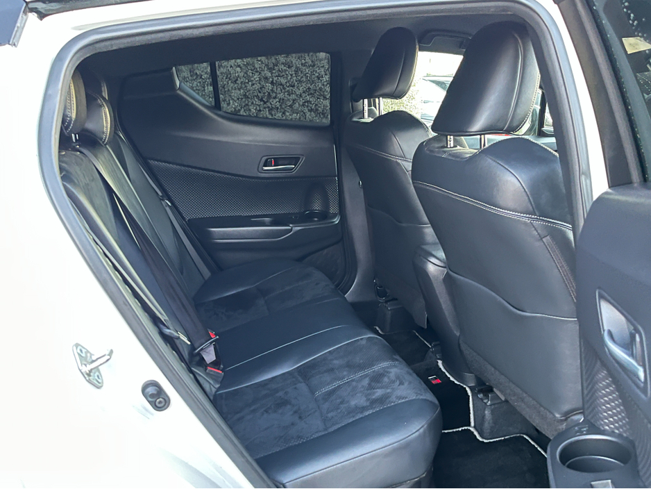 2020 Toyota C-HR GR AUTOMATIC HYBRID 1.8 PETROL //HIGH SPEC//REVERSE CAMERA//ADAPTIVE CRUISE CONTROL//HEATED SEATS// €24,950