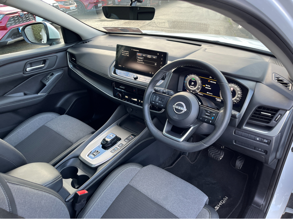 2025 Nissan Qashqai E-POWER SV PREMIUM AUTOMATIC HYBRID 1.5 PETROL //HIGH SPEC//PANORAMIC GLASS ROOF//360 PARKING CAMERAS//ADAPTIVE CRUISE CONTROL// €34,950