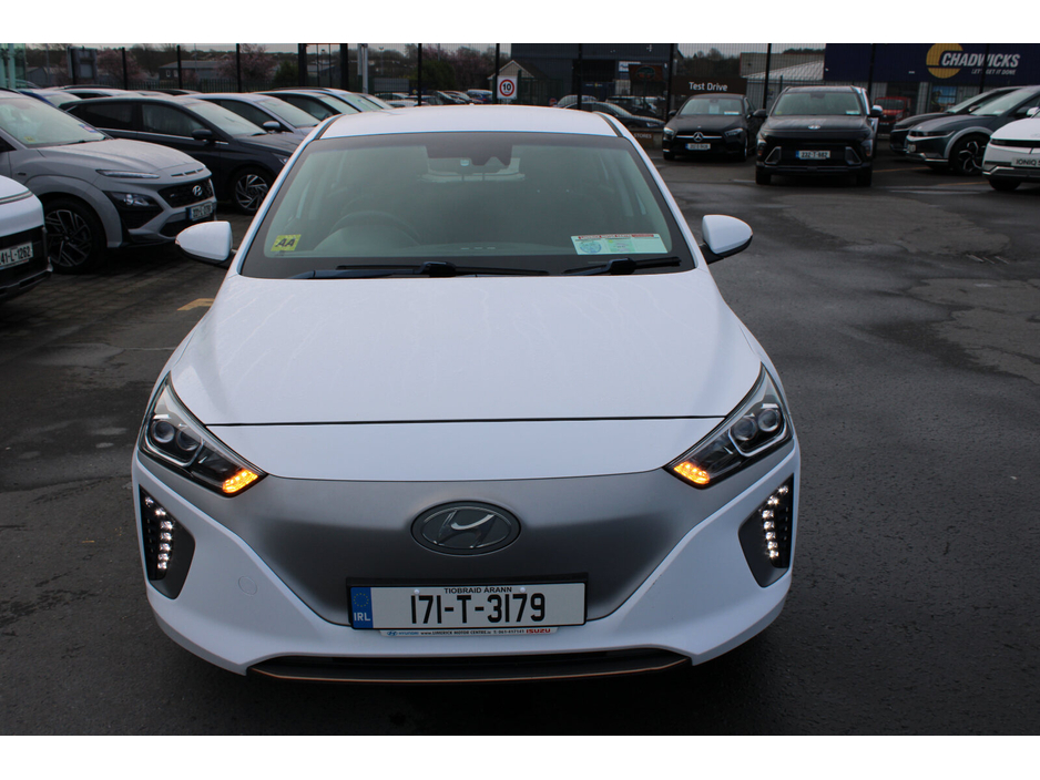2017 Hyundai Ioniq - image 8