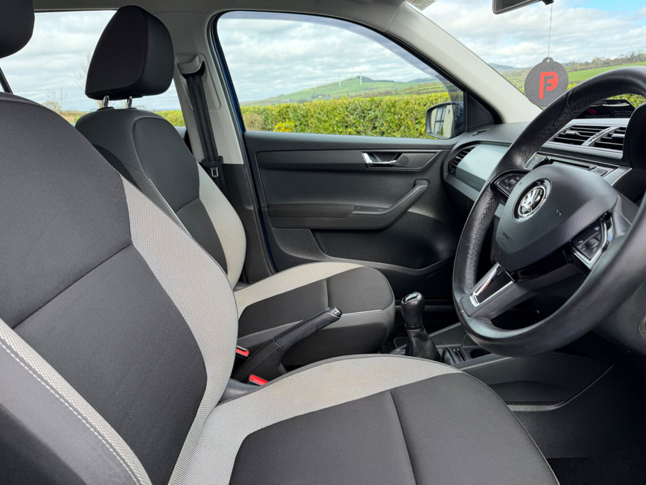 2018 Skoda Fabia - image 12