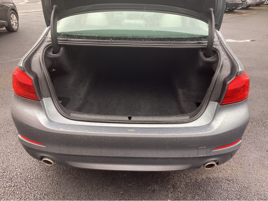 2017 BMW 5 Series ** AUTOMATIC * SAT NAV €18,950