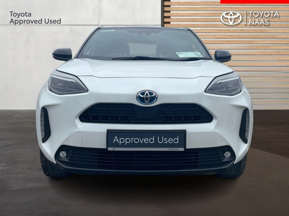 2023 Toyota Yaris Cross - image 5