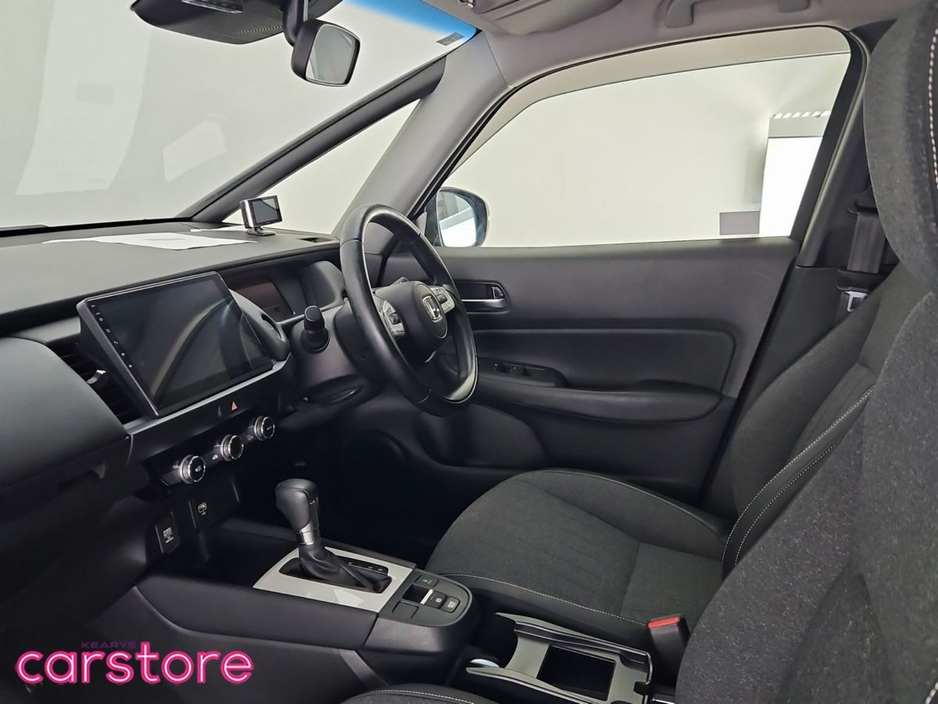 2020 Honda Fit - image 12