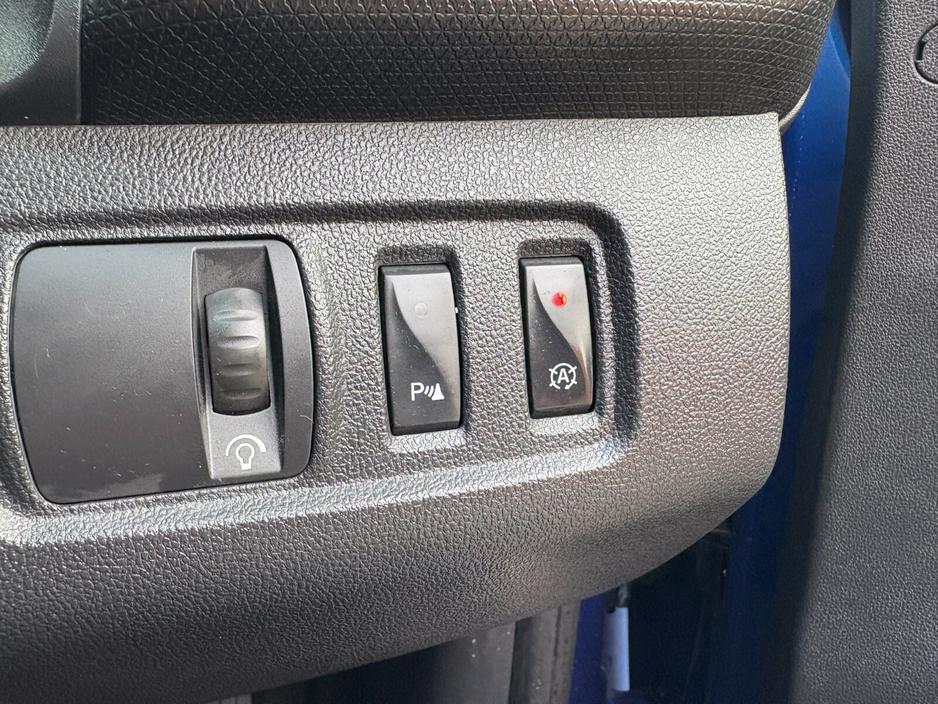 2017 Renault Clio 1.2 16V 75 EXPRESSION €11,500