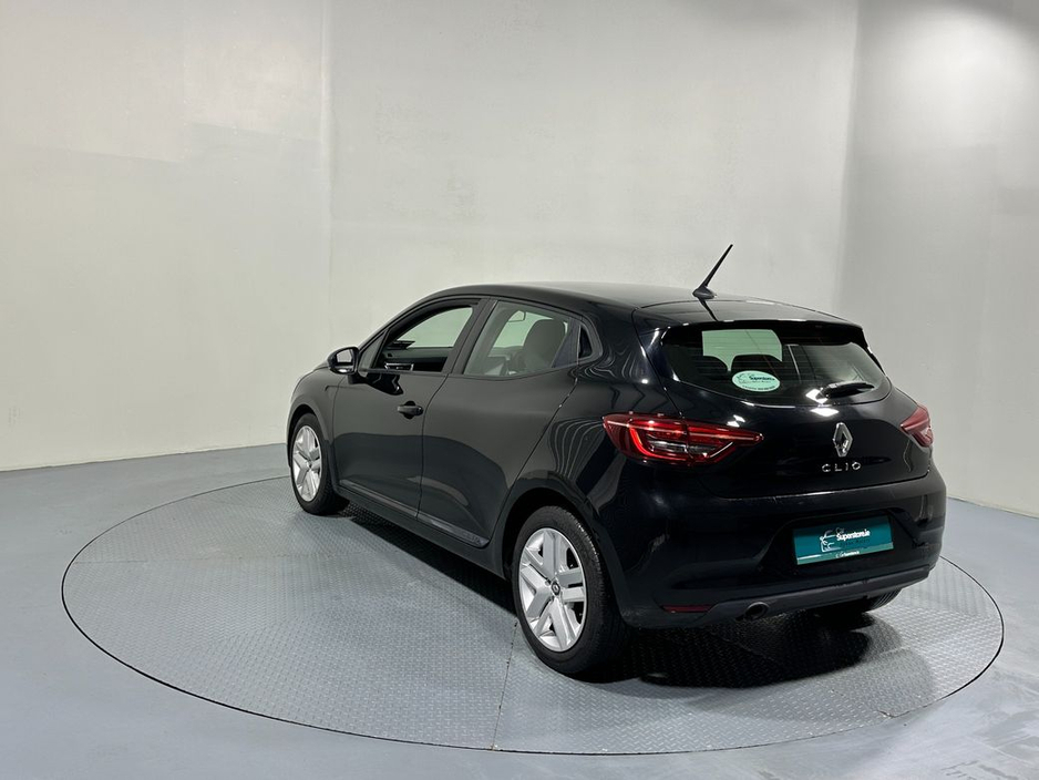 2022 Renault Clio Dynamique 1.0 Petrol 222 €14,400