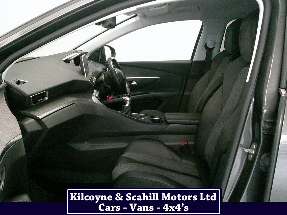 2019 Peugeot 5008 ALLURE BLUEHDI S/S