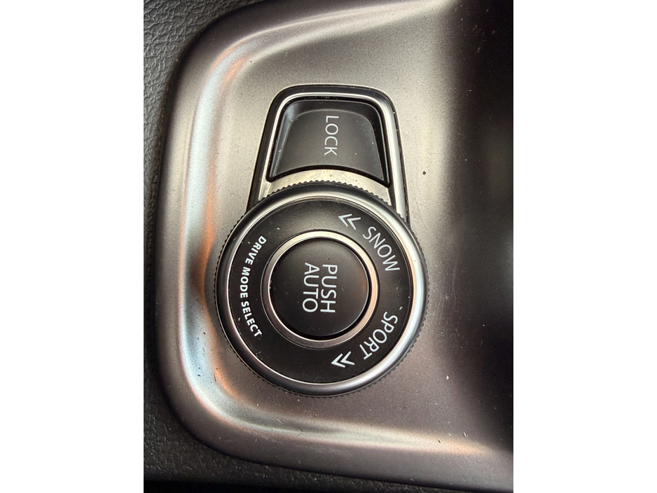 2023 Suzuki Vitara - image 13