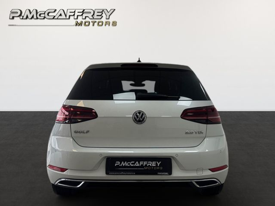 2019 Volkswagen Golf - image 6