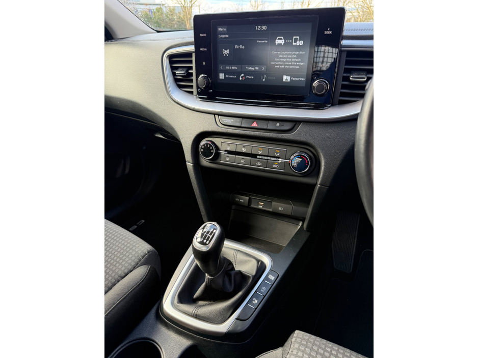 2021 Kia Ceed - image 12