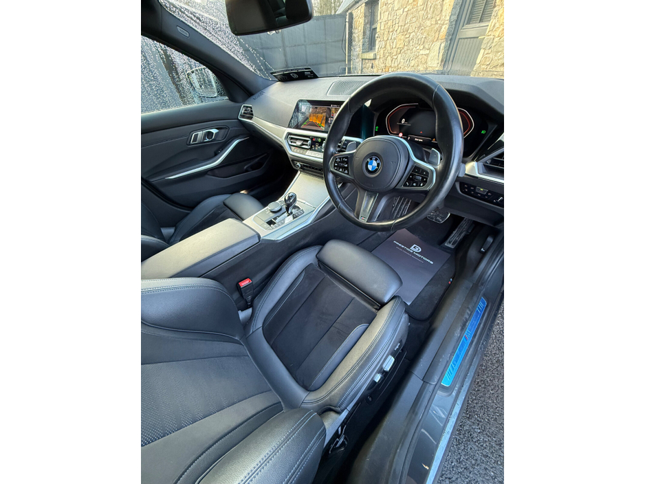 2020 BMW 3 Series 320d M Sport €34,995
