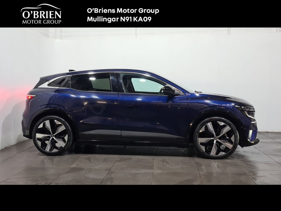 2023 Renault Megane E-Tech EV60 220hp Techno €24,900