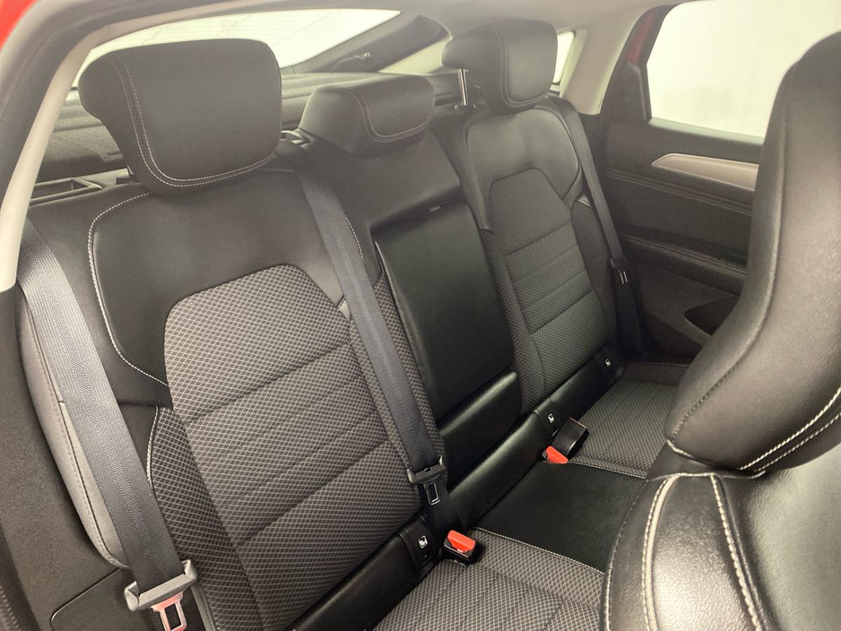 2023 Renault Arkana - image 10