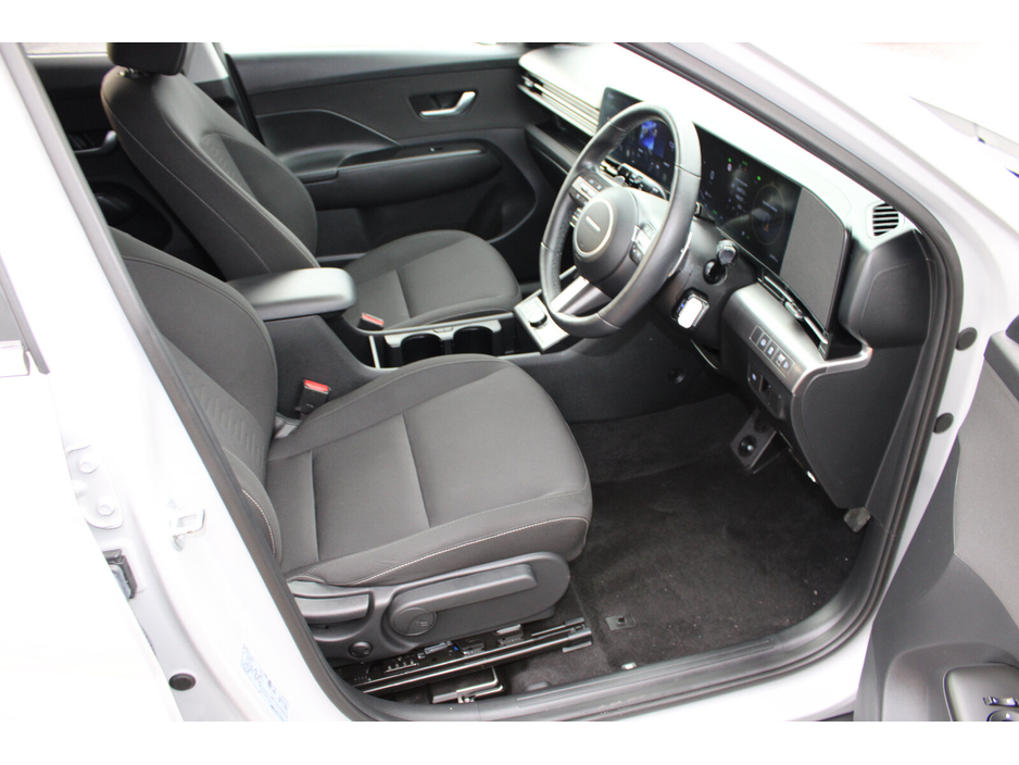 2023 Hyundai Kona 1.6 HYBRID Elegance Auto €31,950