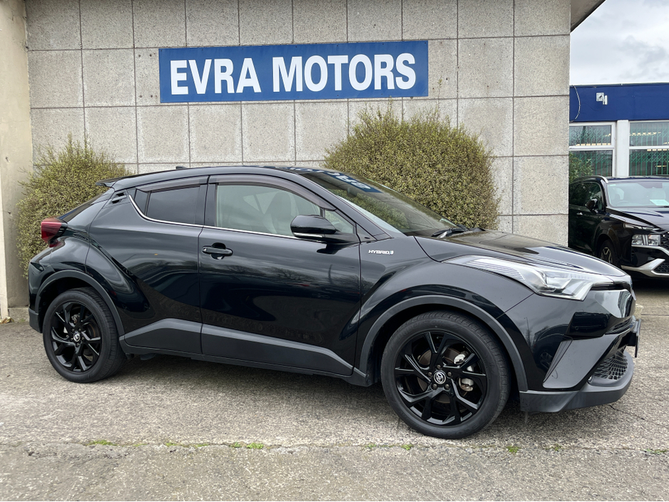 2019 Toyota C-HR - image 3