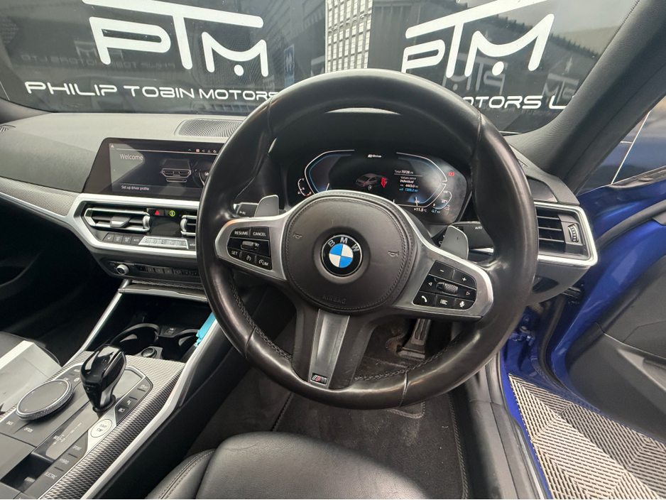 2020 BMW 3 Series - image 23