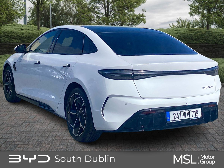 2024 BYD Seal - image 4