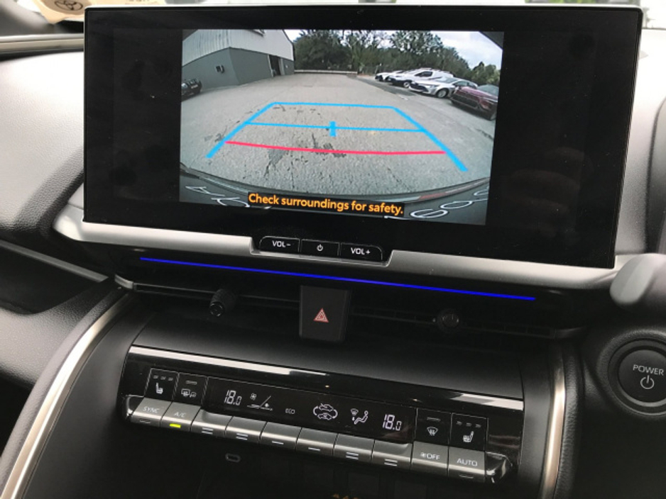 2024 Toyota C-HR HYBRID SOL - GRANDONS €33,995