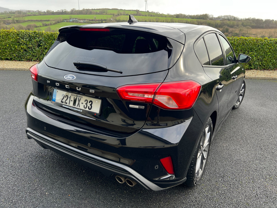 2022 Ford Focus 1.0T EcoBoost Hybrid 125PS ST-Line €22,950