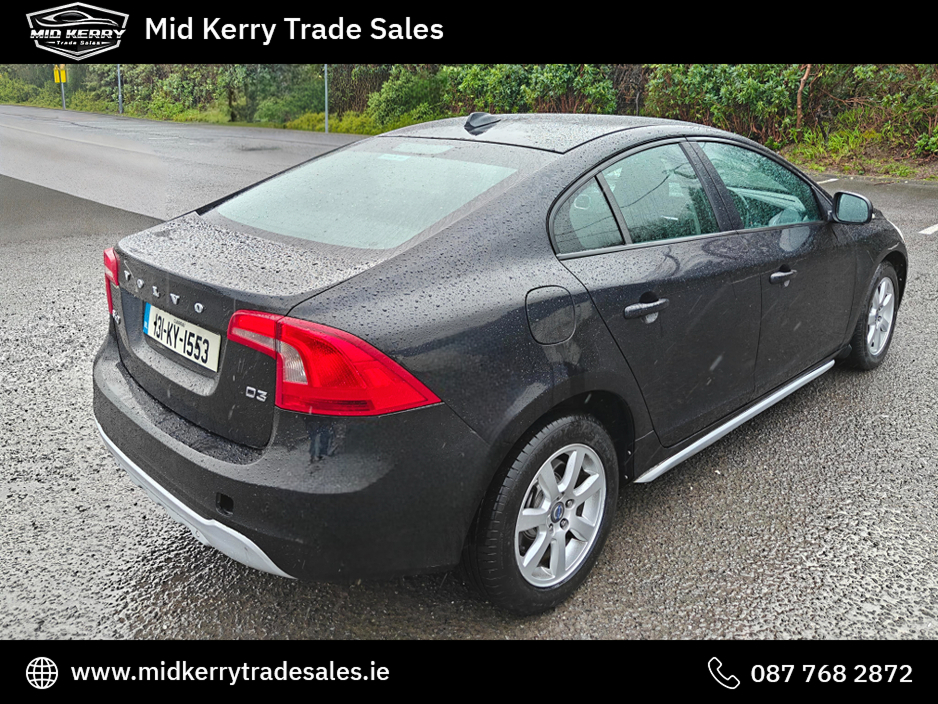 2013 Volvo S60 - image 4