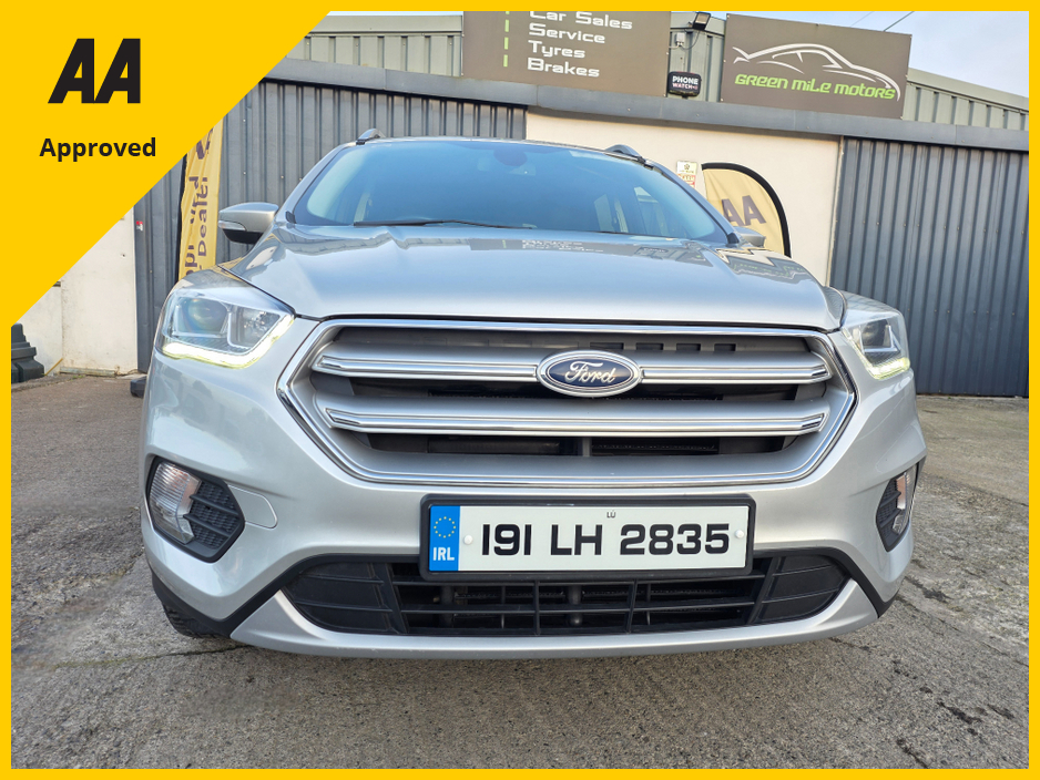 2019 Ford Kuga - image 2