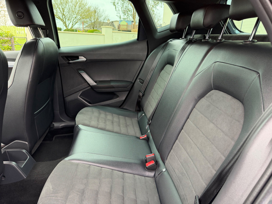 2023 SEAT Arona 1.0TSI 110hp FR €21,950