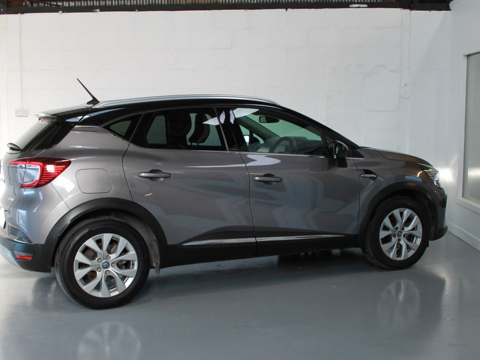 2021 Renault Captur E-tech P S Edition E-tech Plug-in Hybri €19,499