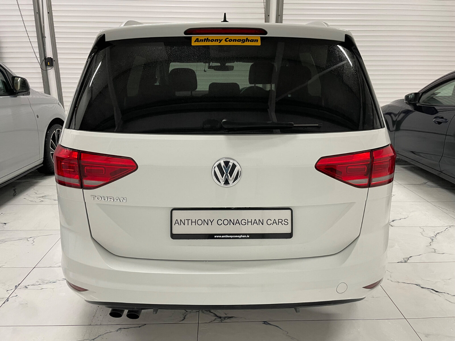 2018 Volkswagen Touran  €20,895